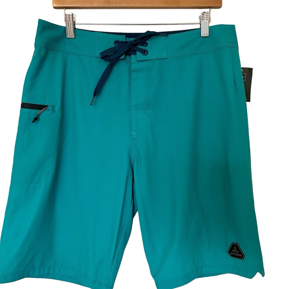 prAna Aqua Blue Swim Trunk Boardshorts NEW 32